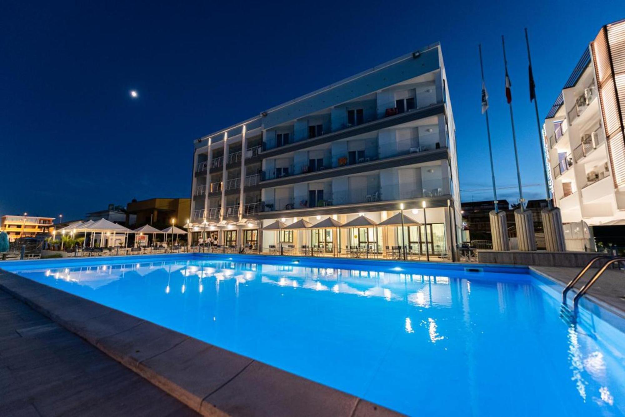 Hotel Marcelli Numana Exterior foto